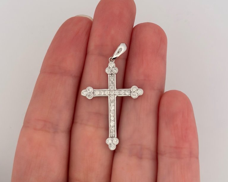 10K White Gold Diamond Cross Pendant