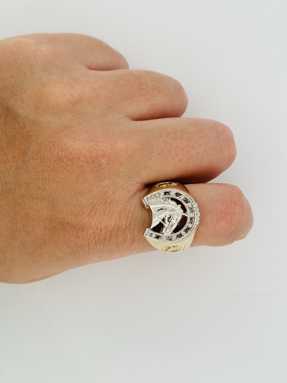 14K Gold Horse Ring
