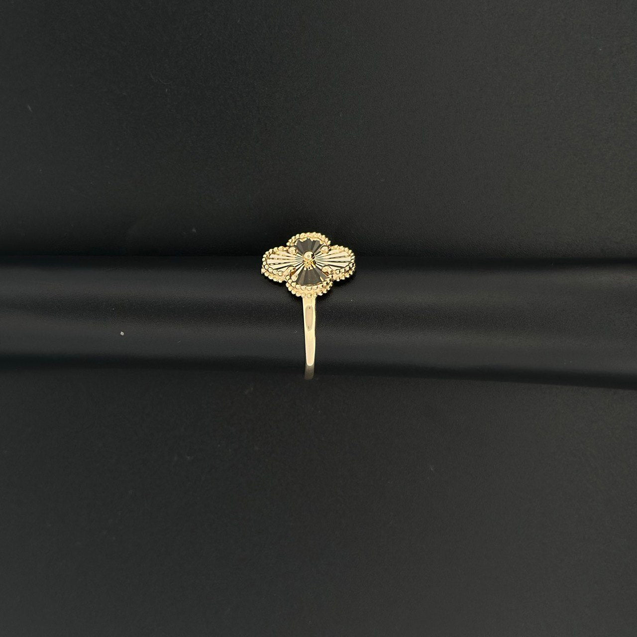 14K Gold Fancy Design Ring - Lightweight Elegance
