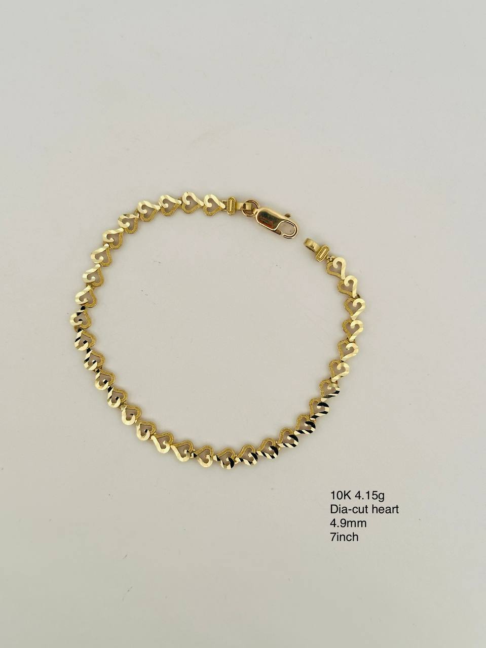 10K Yellow Gold Dia-Cut Heart Bracelet - 4.9MM