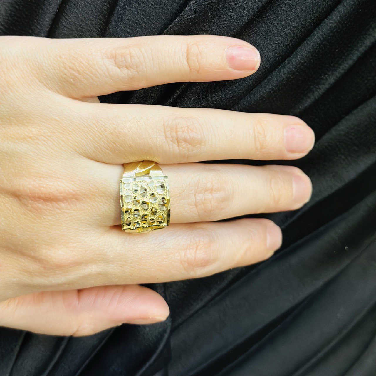 14K Gold Nugget Ring - 15MM,