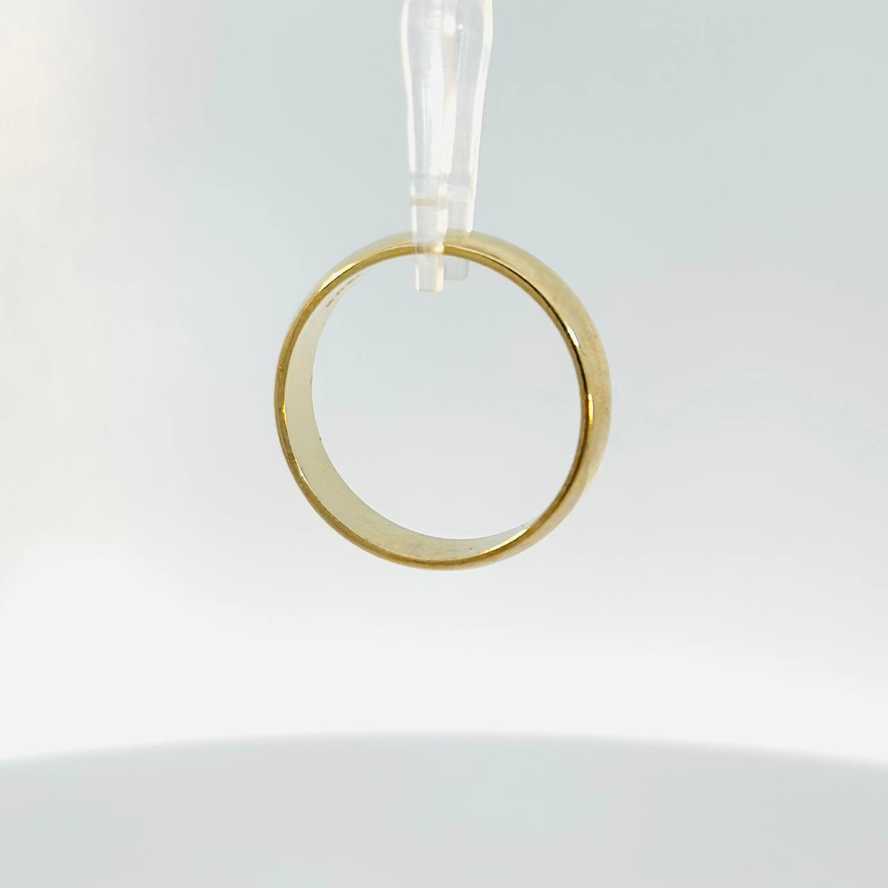 10K Solid Yellow Gold Comfort Fit Band - 5MM