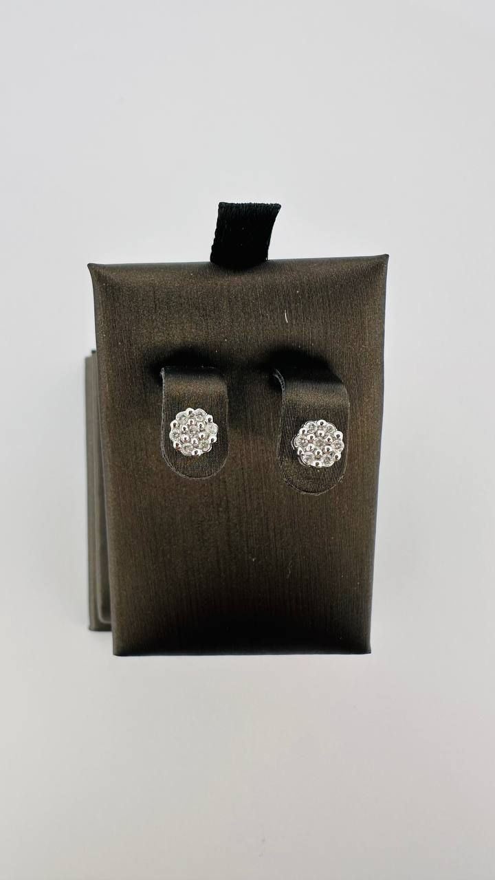 10K 0.10 Carat Diamond Earring - 1