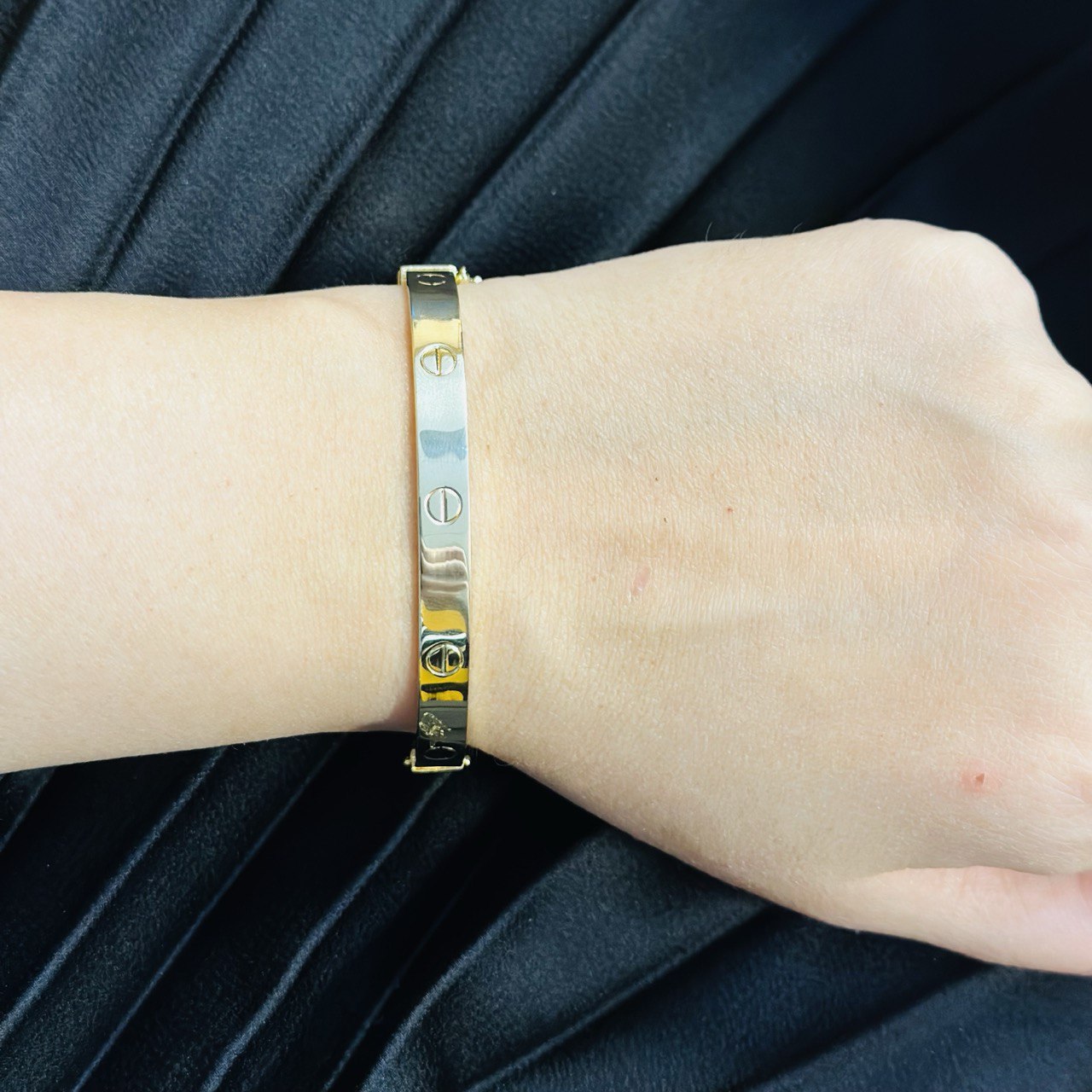 14K Gold Nail Bangle Bracelet