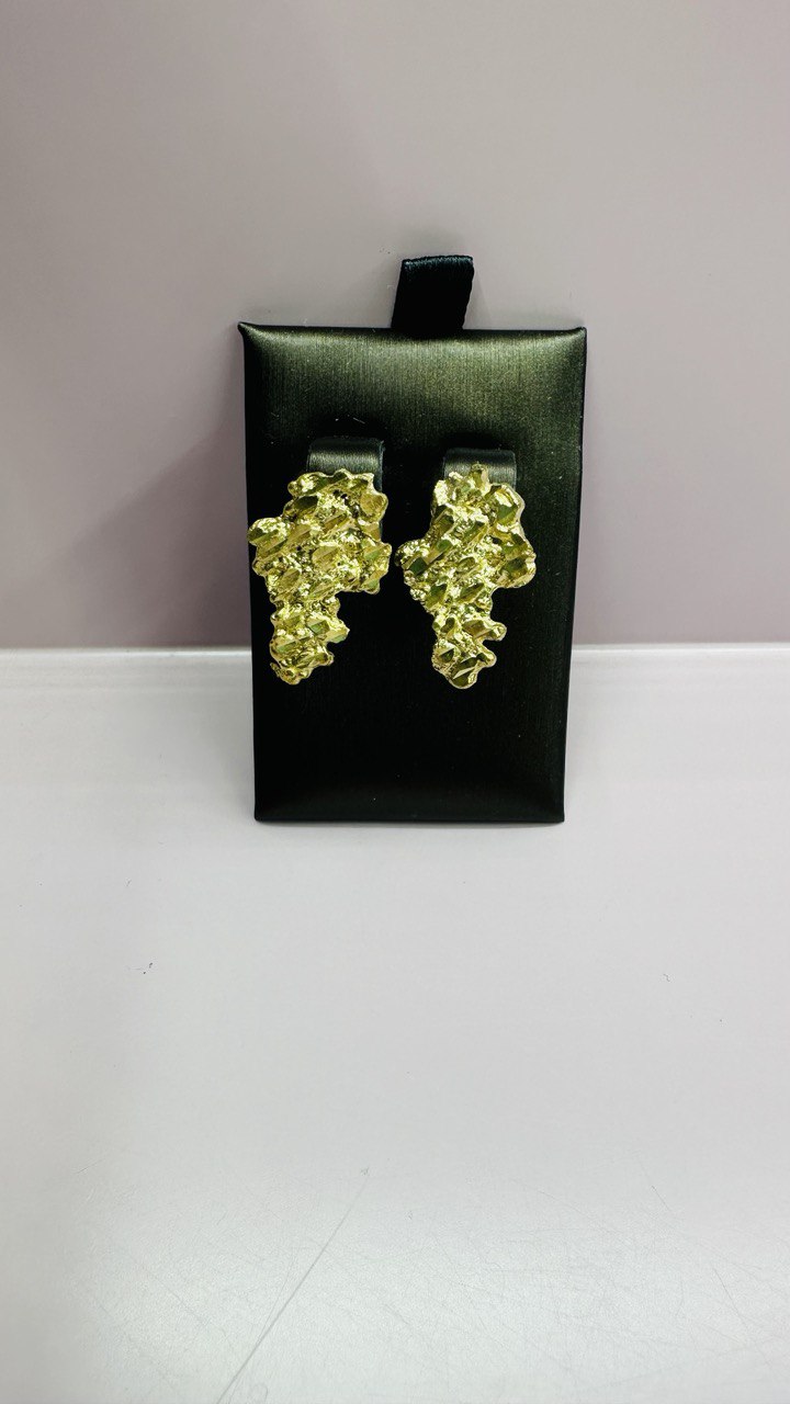 10K nugget earring - 1