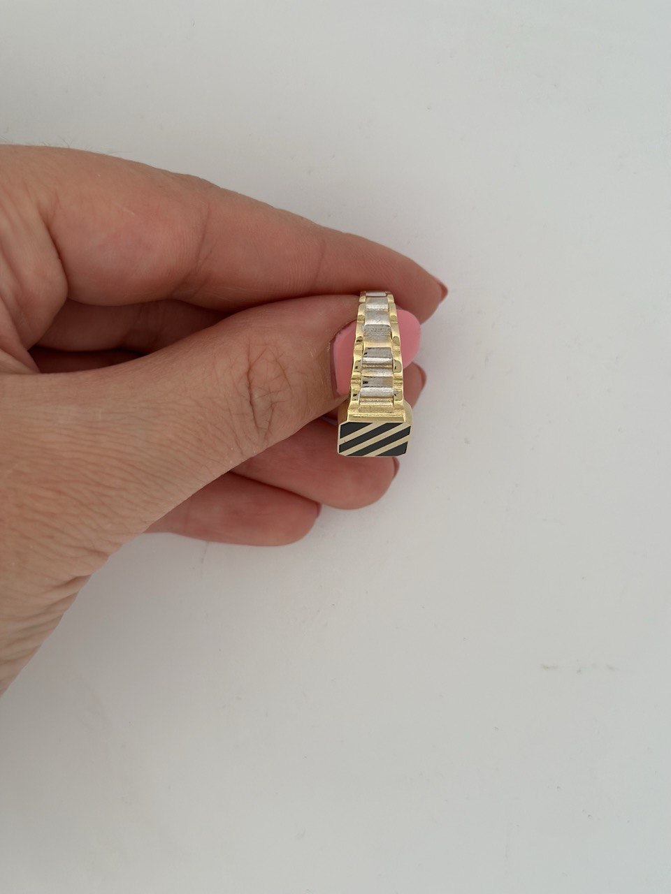 14K Gold Striped Onyx Ring