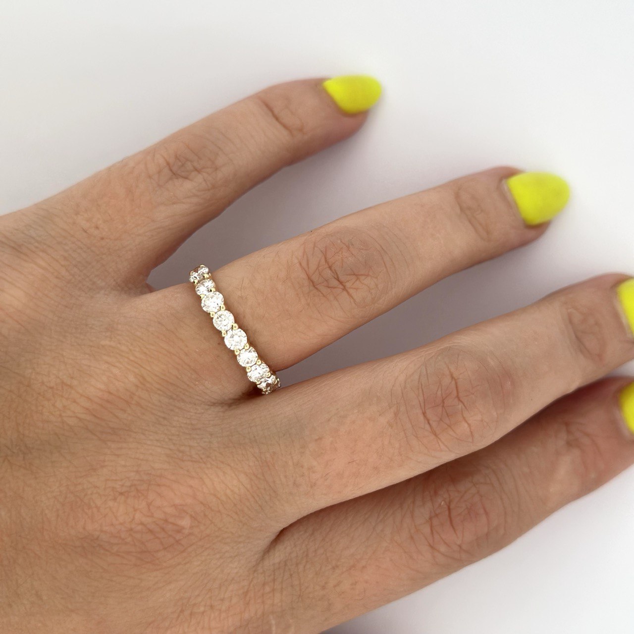 14K Gold Diamond Band - 1.03ctw