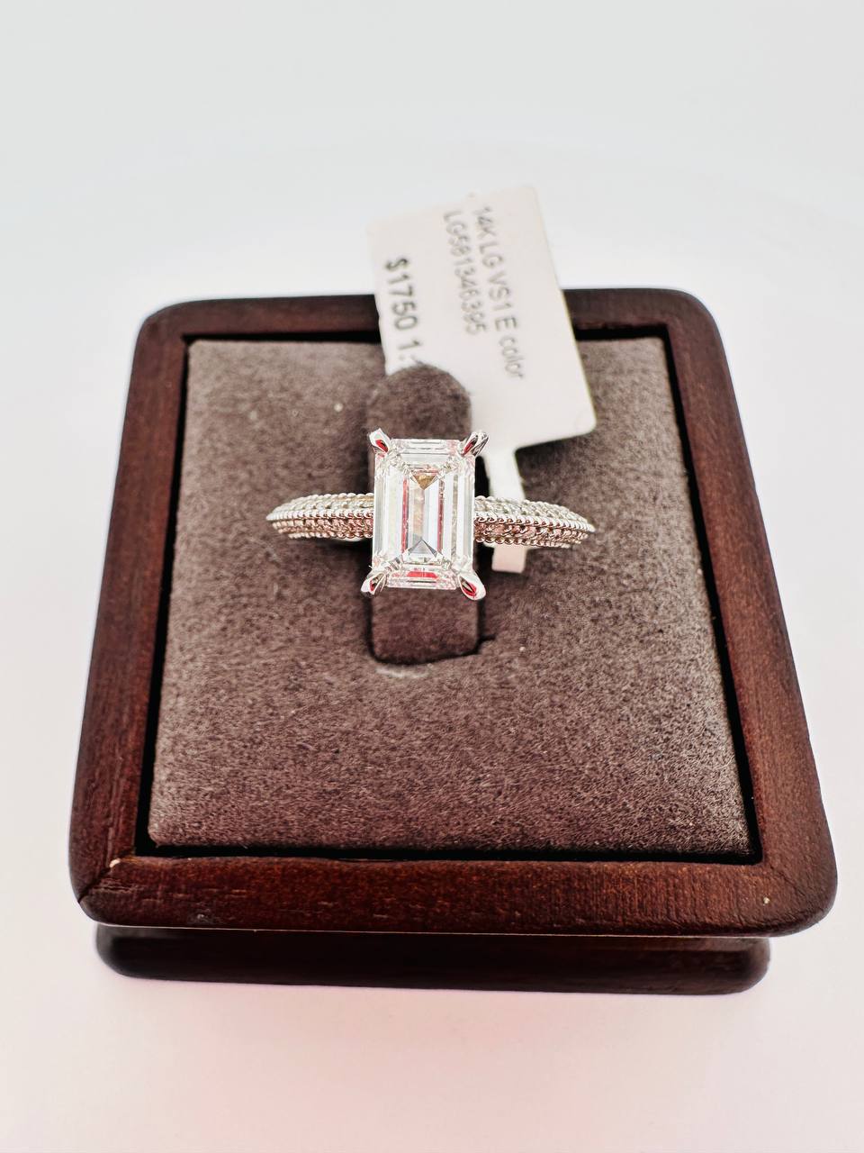 14K 1carat LG Diamond Engagement Ring