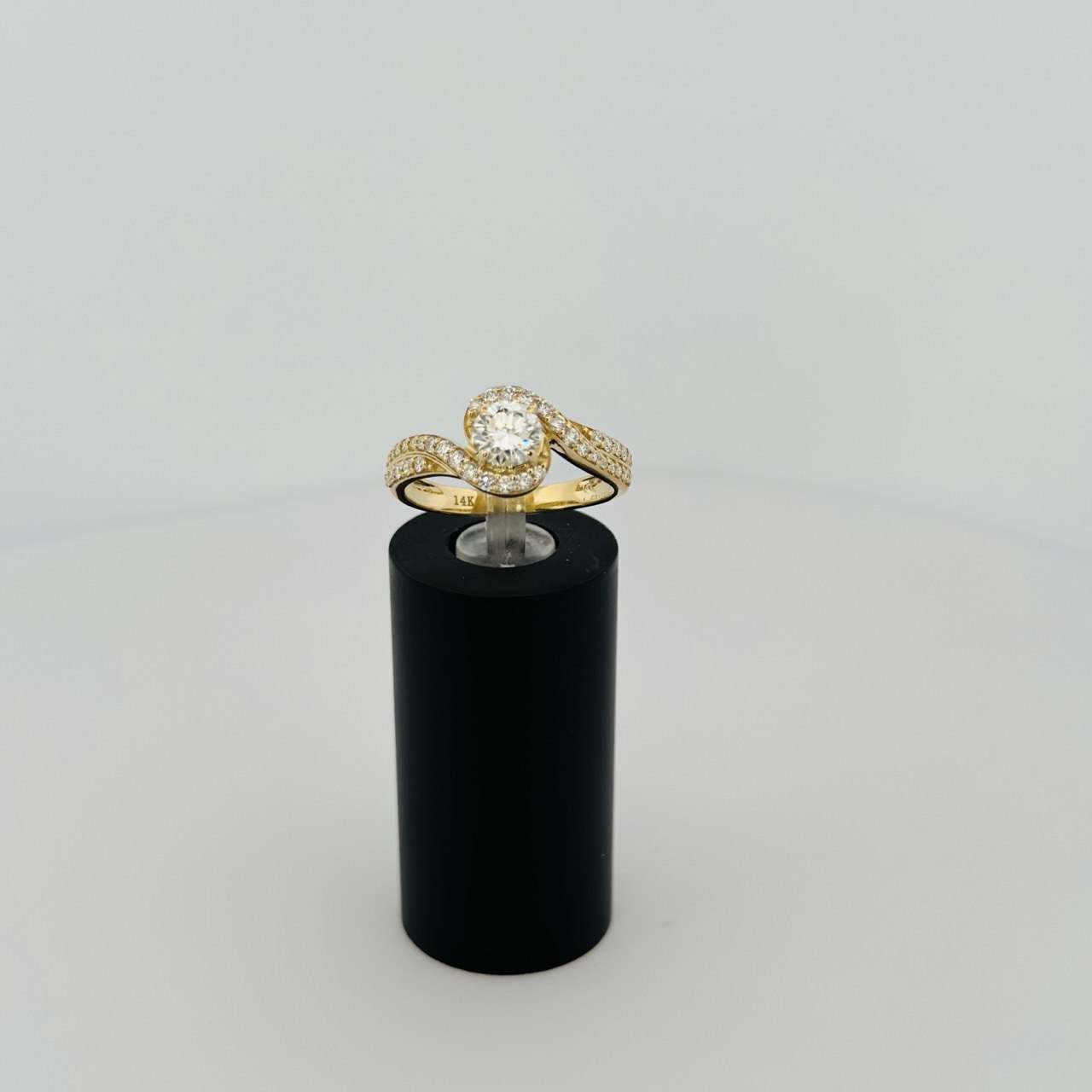 14K Gold Halo Diamond Ring