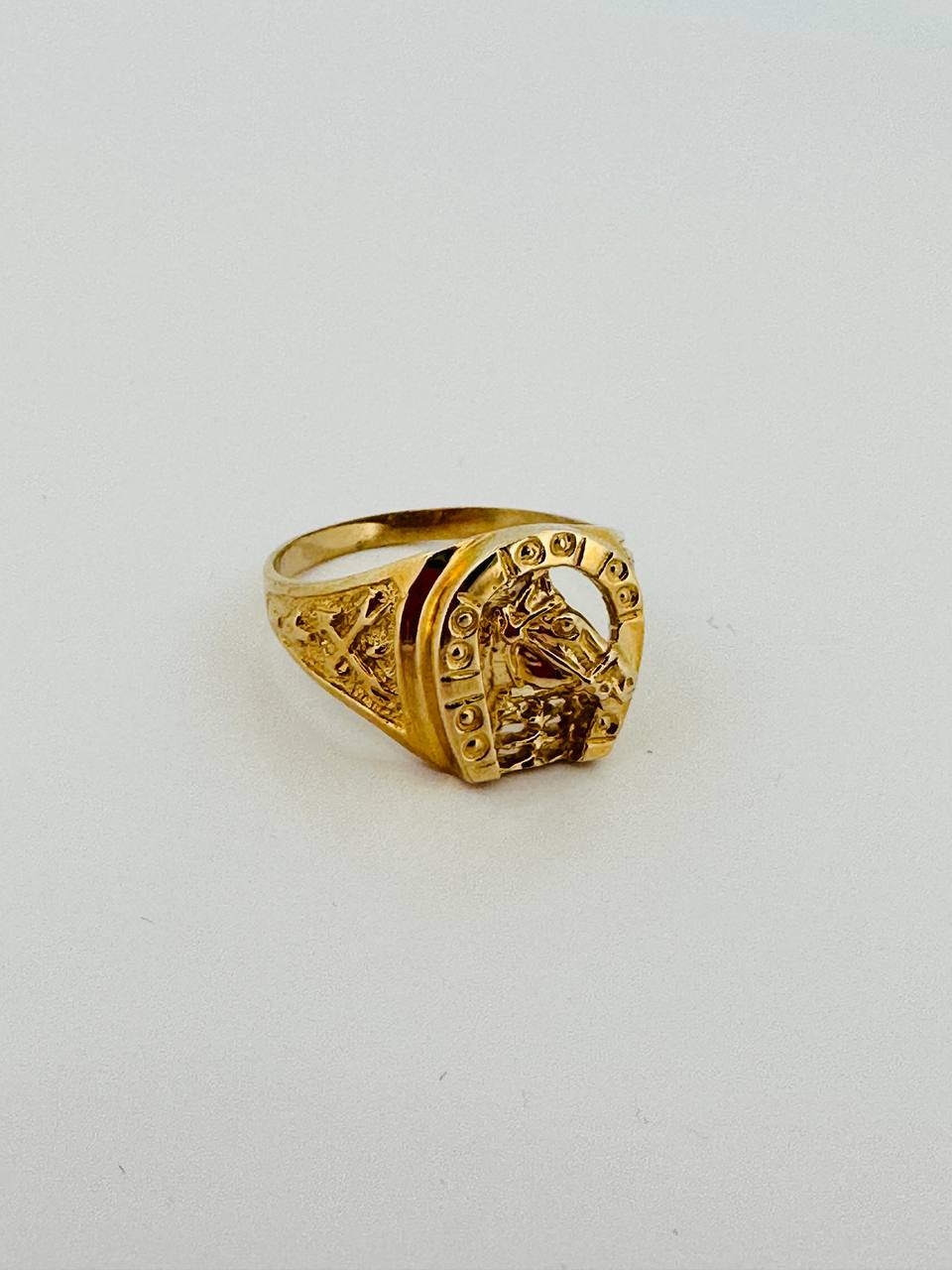 14K Solid Horseshoe