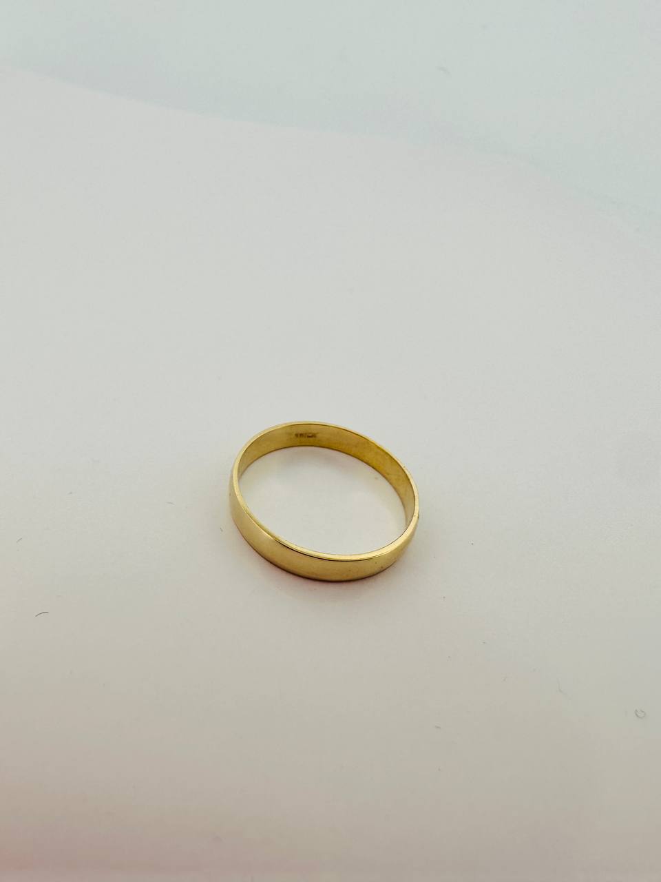 10K Solid Yellow Gold Comfort Fit Band