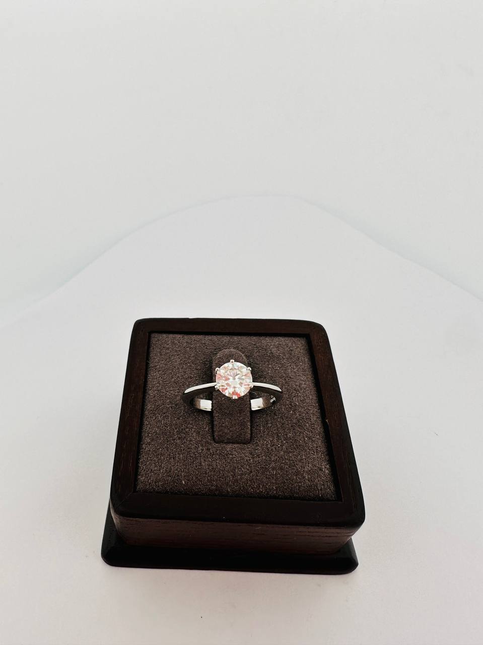 925 Sterling Silver 1ct VVS Moissanite Engagement Ring - 1