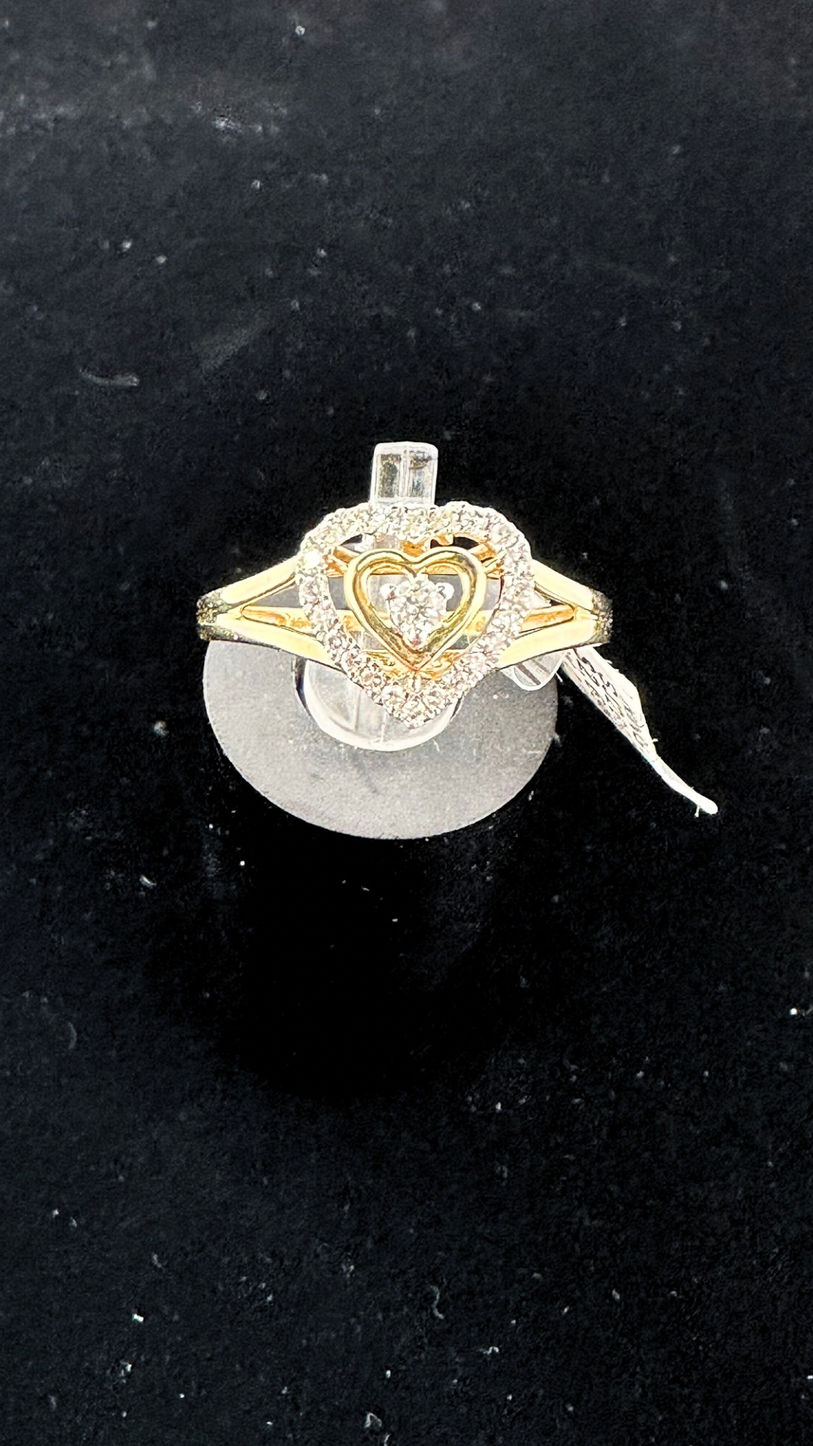 10K Heart Diamond Ring