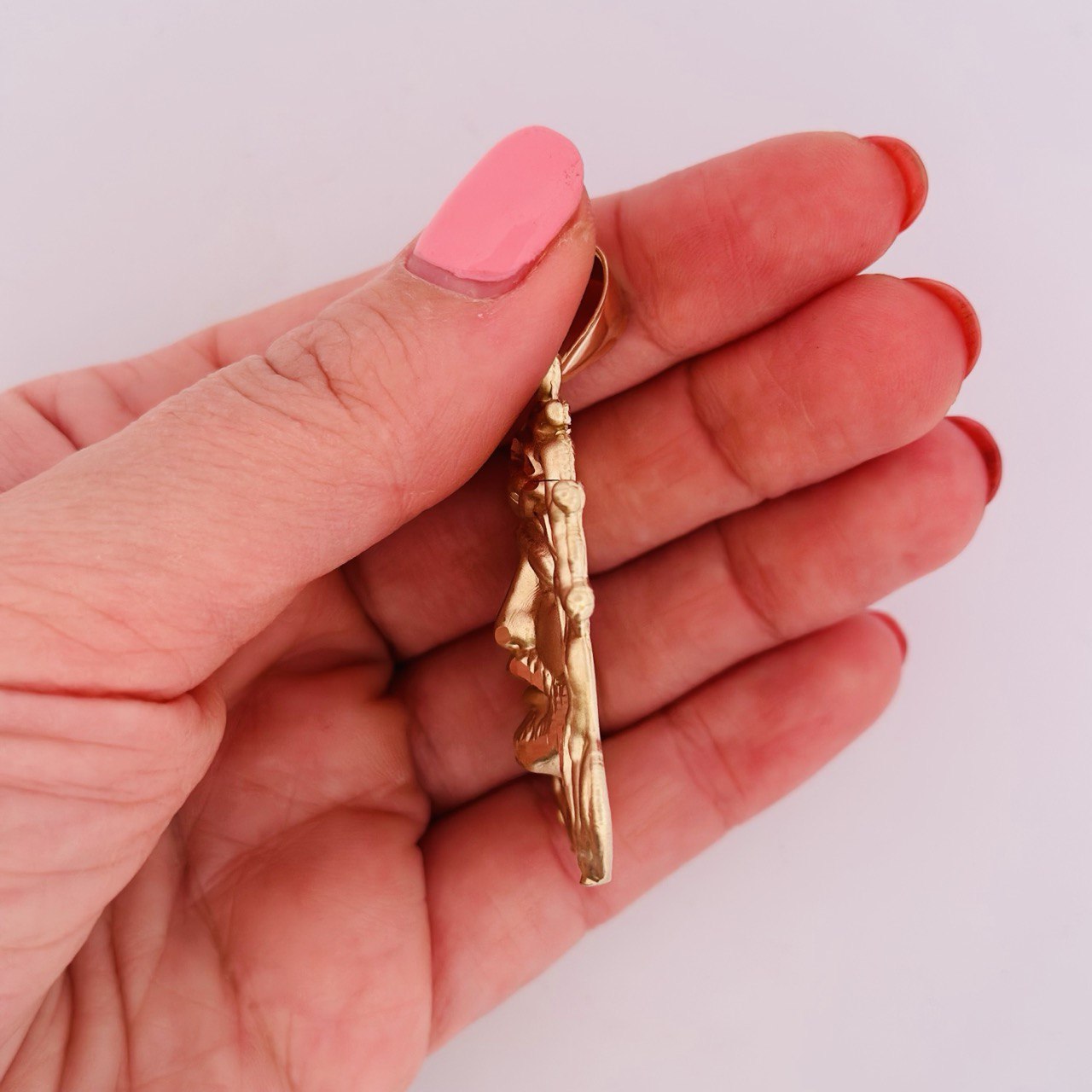 14K Gold Jesus Pendant