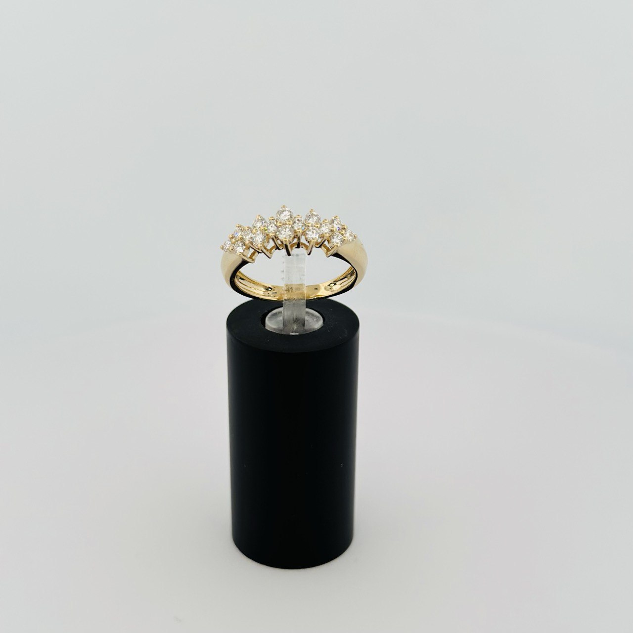 14K Gold Diamond Band - 0.58ctw
