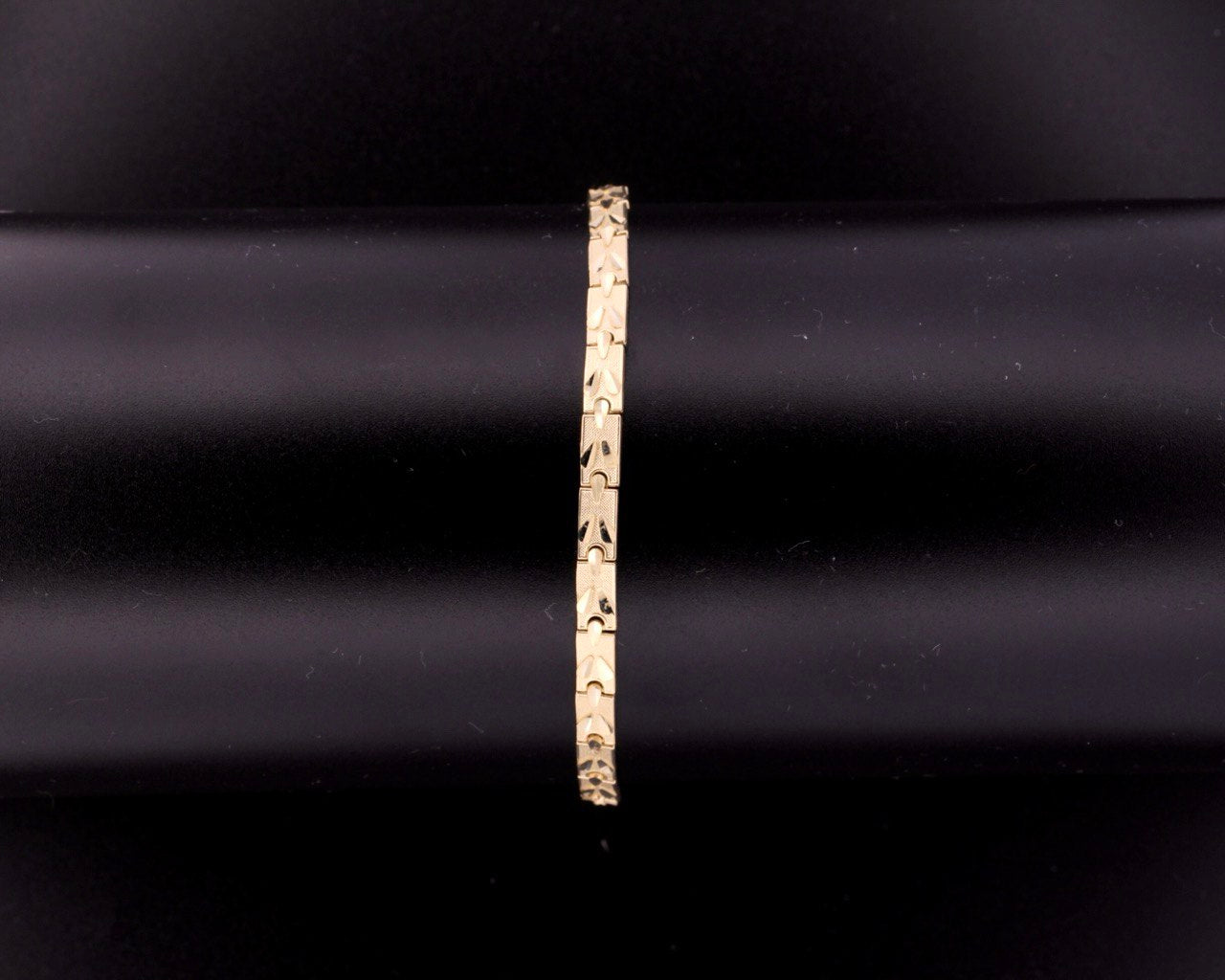 10K Yellow Gold Nuggets Bracelet - 4MM