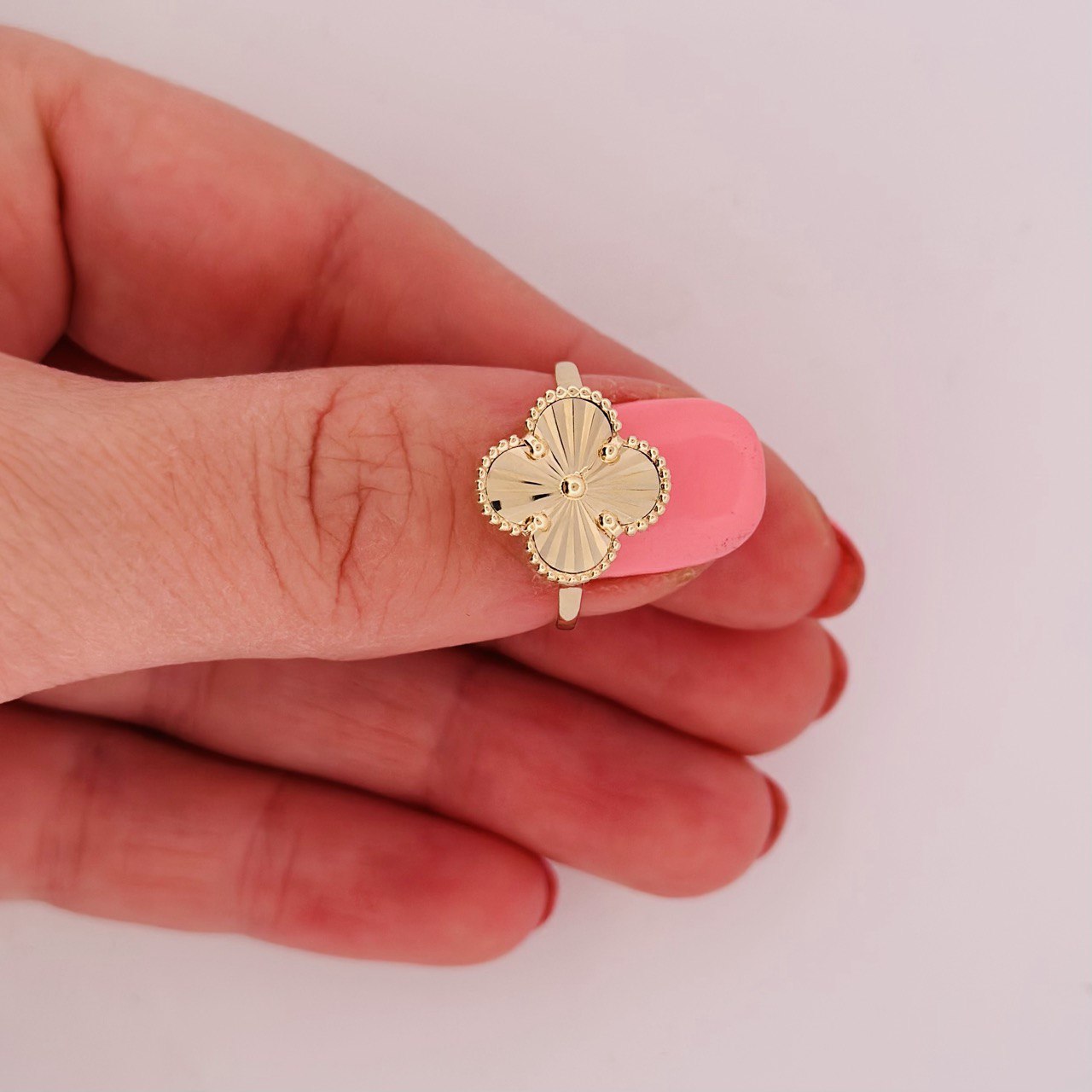14K Gold Fancy Design Ring - Lightweight Elegance